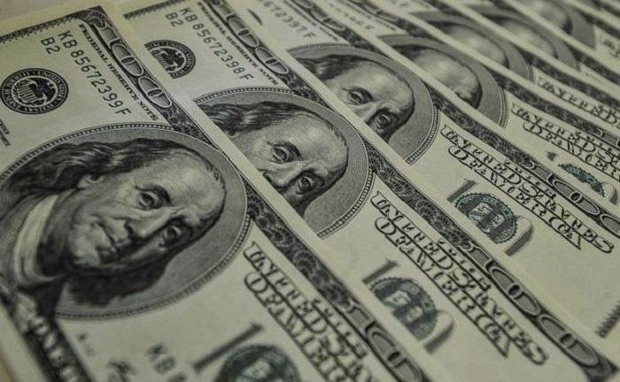 D&oacute;lar sobe 1,09% em rea&ccedil;&atilde;o &agrave; alta de juro nos EUA