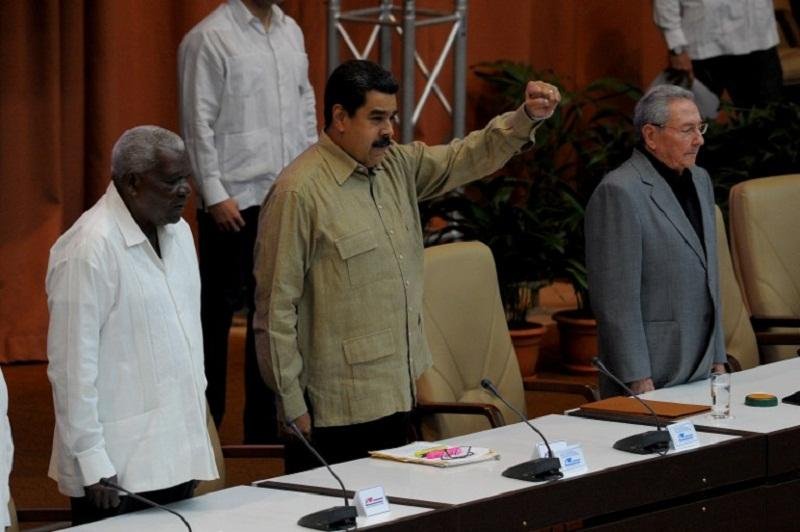 Maduro afirma que ningu&eacute;m vai tirar Venezuela do Mercosul