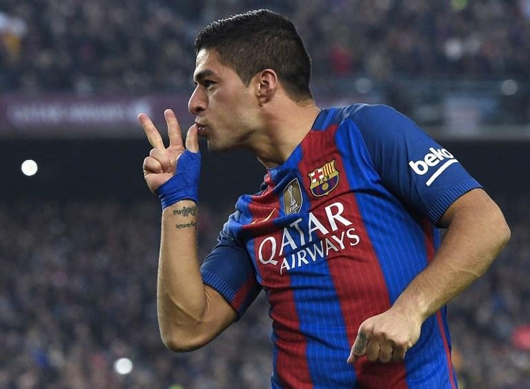 Su&aacute;rez renova com o Bar&ccedil;a at&eacute; 2021