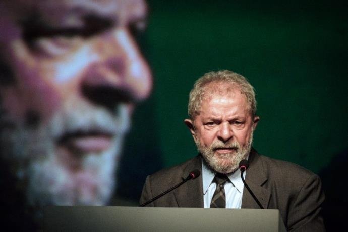 Ex-presidente passa a responder tr&ecirc;s a&ccedil;&otilde;es penais com decis&atilde;o da 10&ordf; Vara Federal