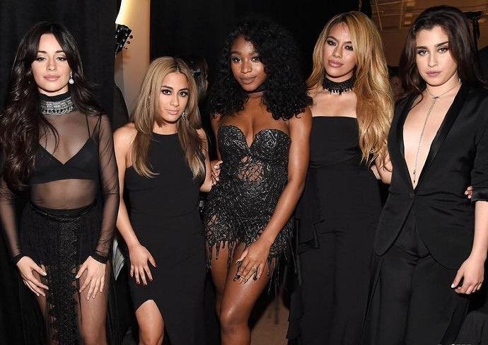 Camila, &agrave; esquerda, n&atilde;o faz mais parte da banda formada no X Factor EUA
