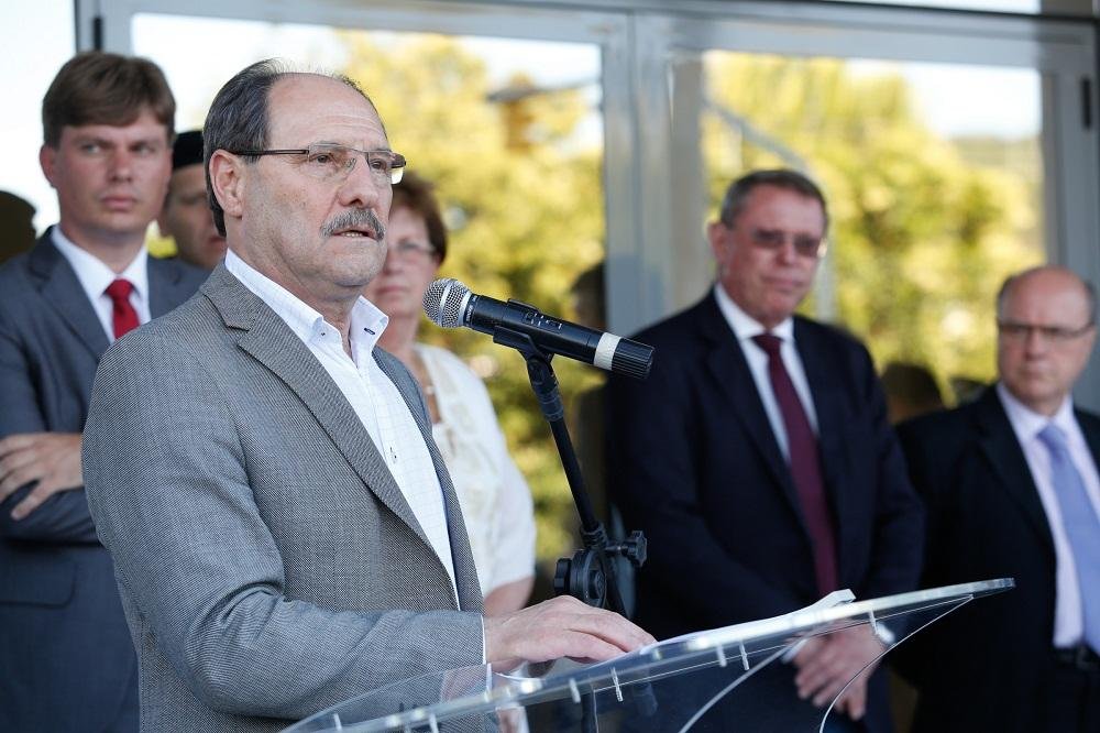 Estado n&atilde;o paga 13&ordm; e Banrisul desconta empr&eacute;stimo de quem antecipou benef&iacute;cio