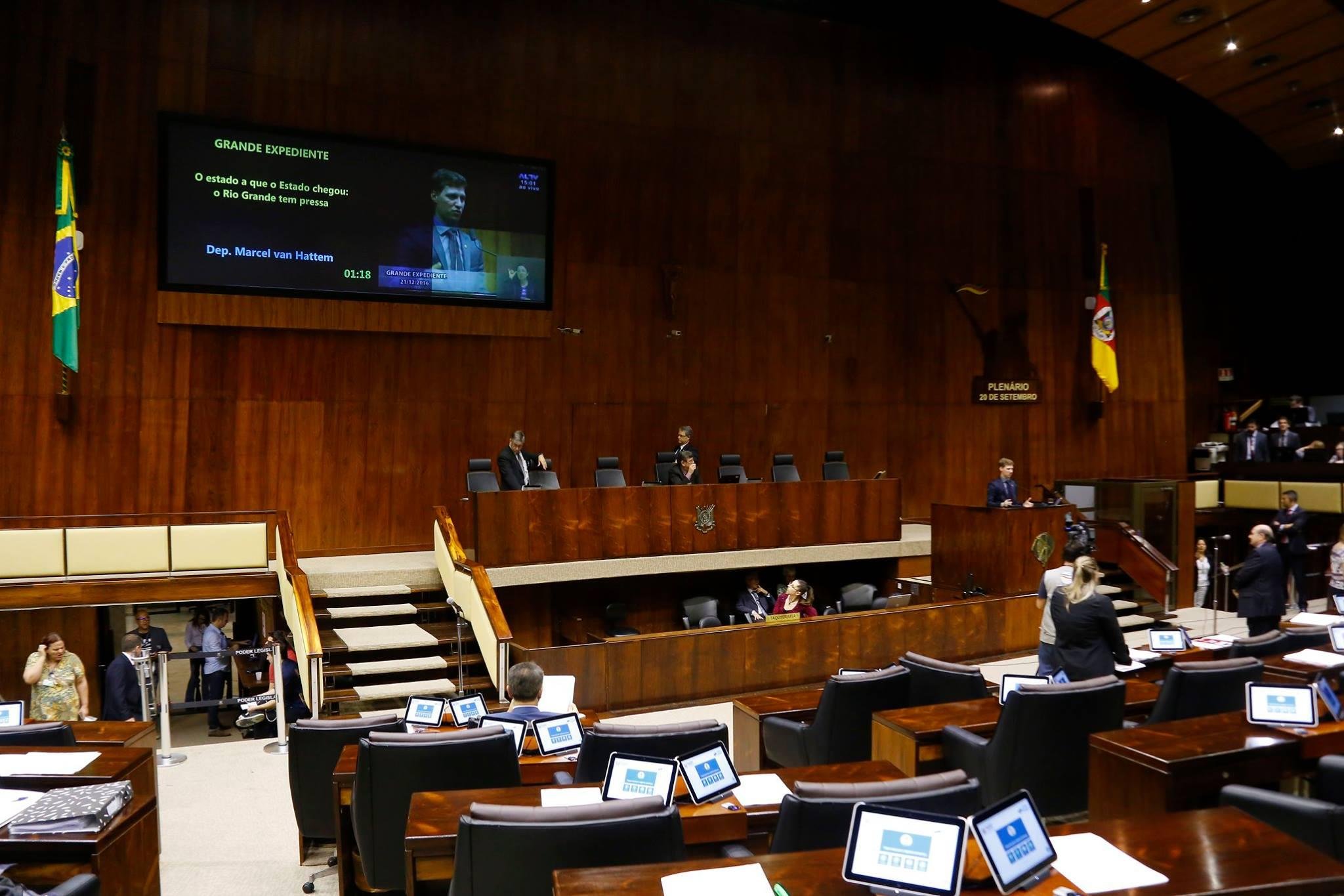 Por falta de qu&oacute;rum, Assembleia Legislativa encerra ordem do dia 
