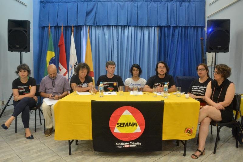 Servidores prometem lutar por funda&ccedil;&otilde;es extintas no pacote de medidas