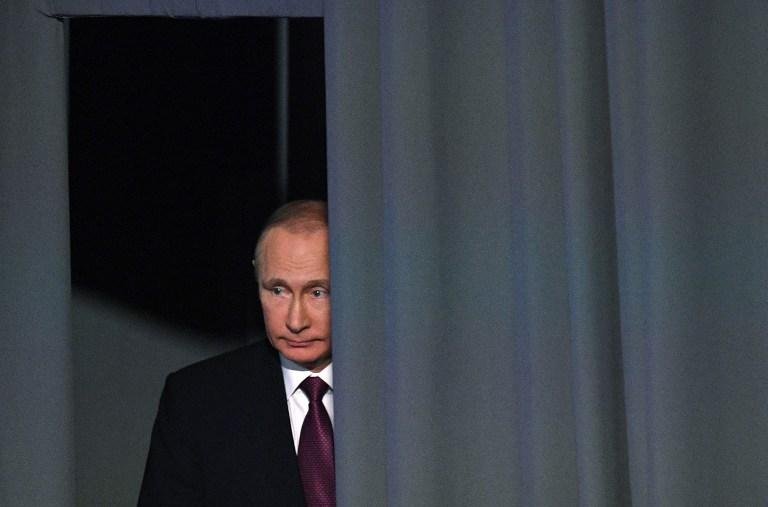 Putin declara luto nacional por acidente de avi&atilde;o na R&uacute;ssia