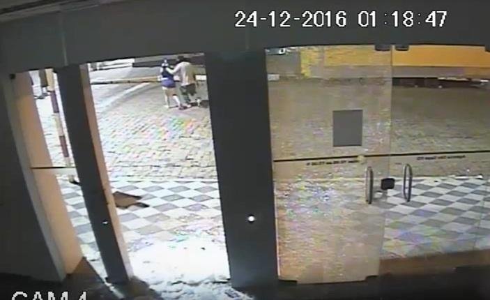 V&iacute;deo flagra explos&atilde;o durante assalto a banco em S&atilde;o Sep&eacute;