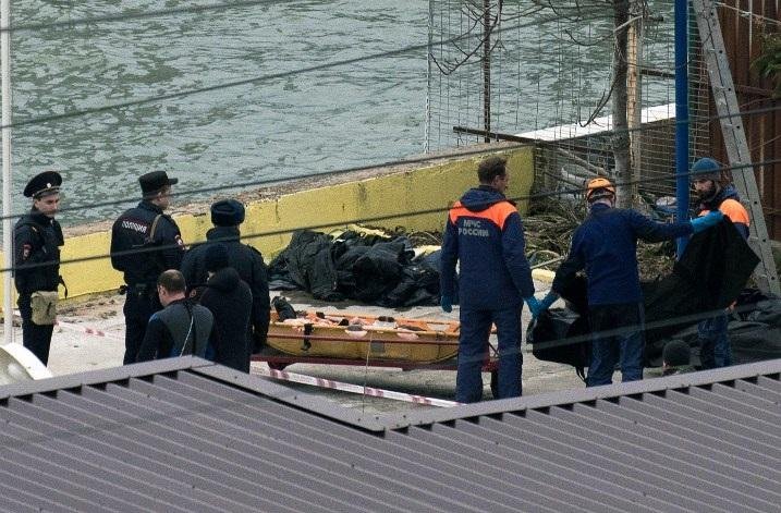 Aeronave caiu no Mar Negro quando seguia para a S&iacute;ria com 93 pessoas a bordo
