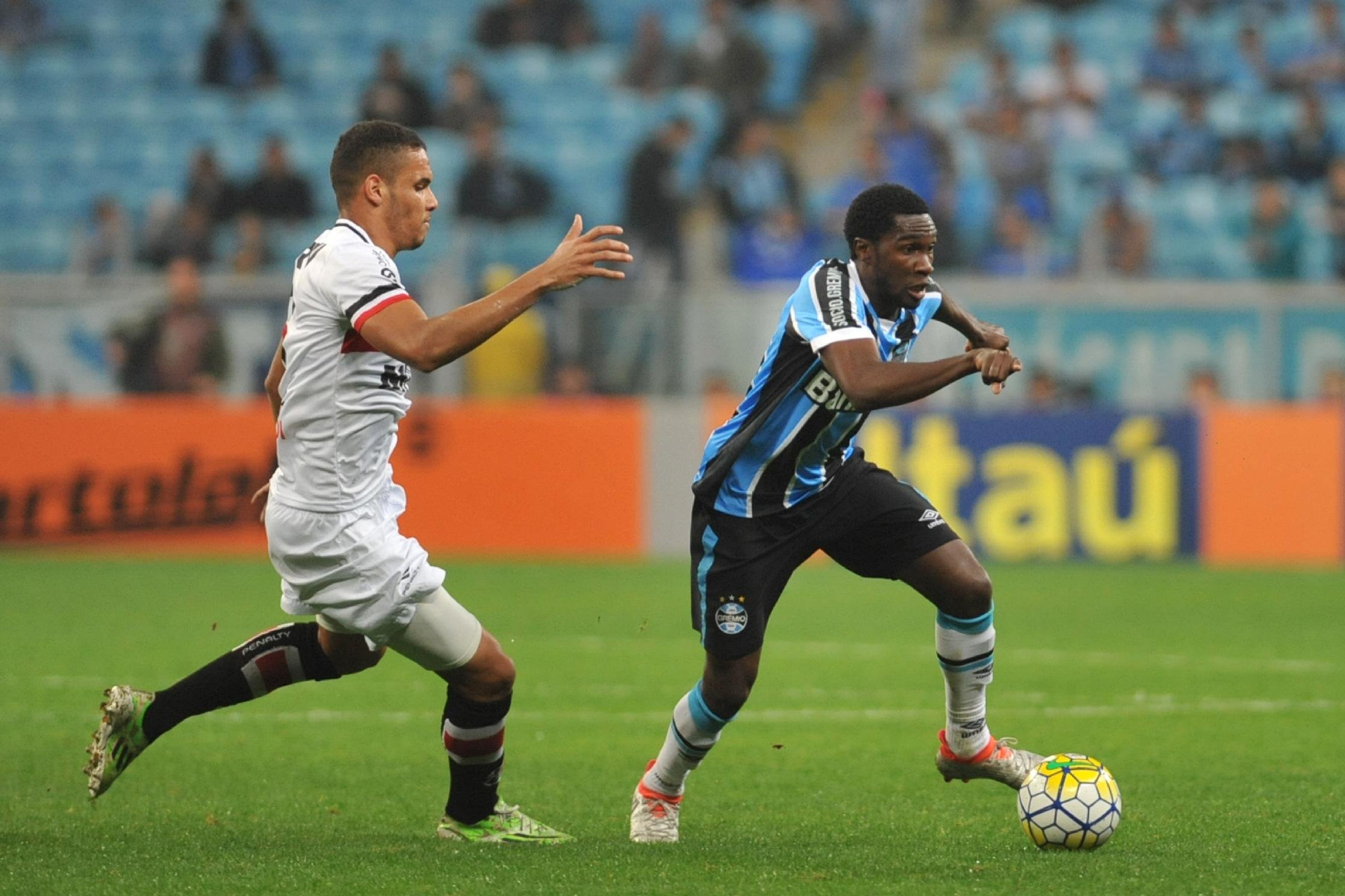 Negueba pode retornar ao Coritiba