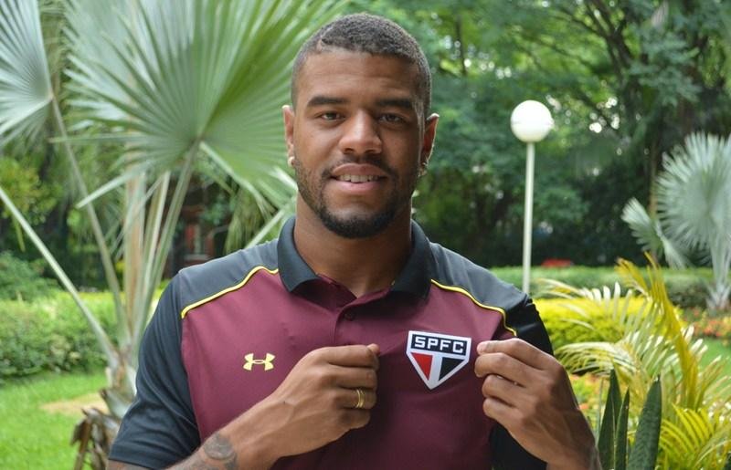 S&atilde;o Paulo acertou a compra do lateral-esquerdo Junior