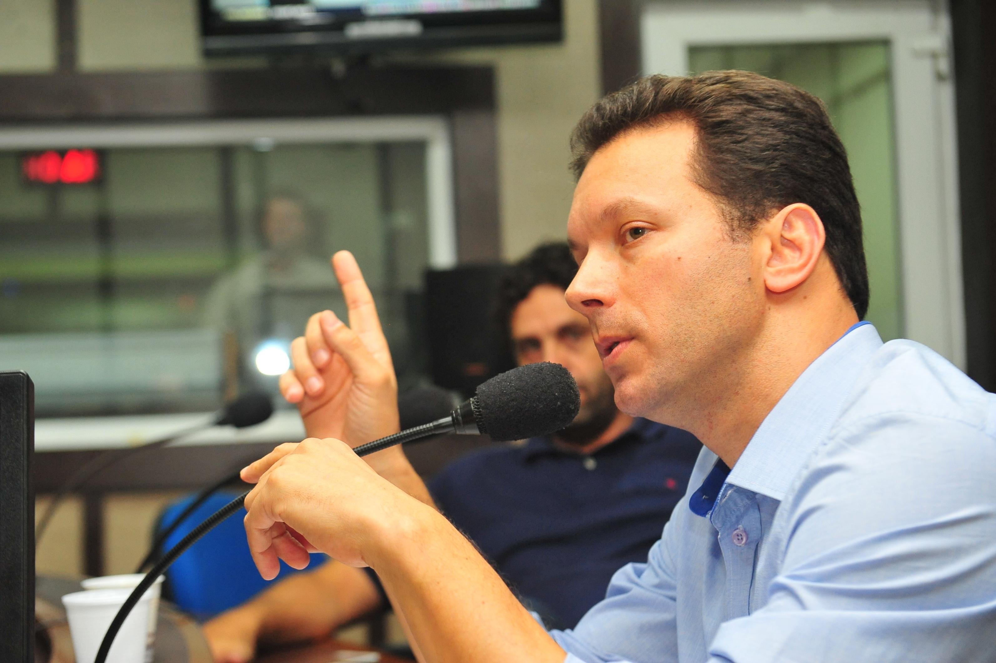 Marchezan afirmou que prefeitura passa por dificuldades financeiras maiores que o RS