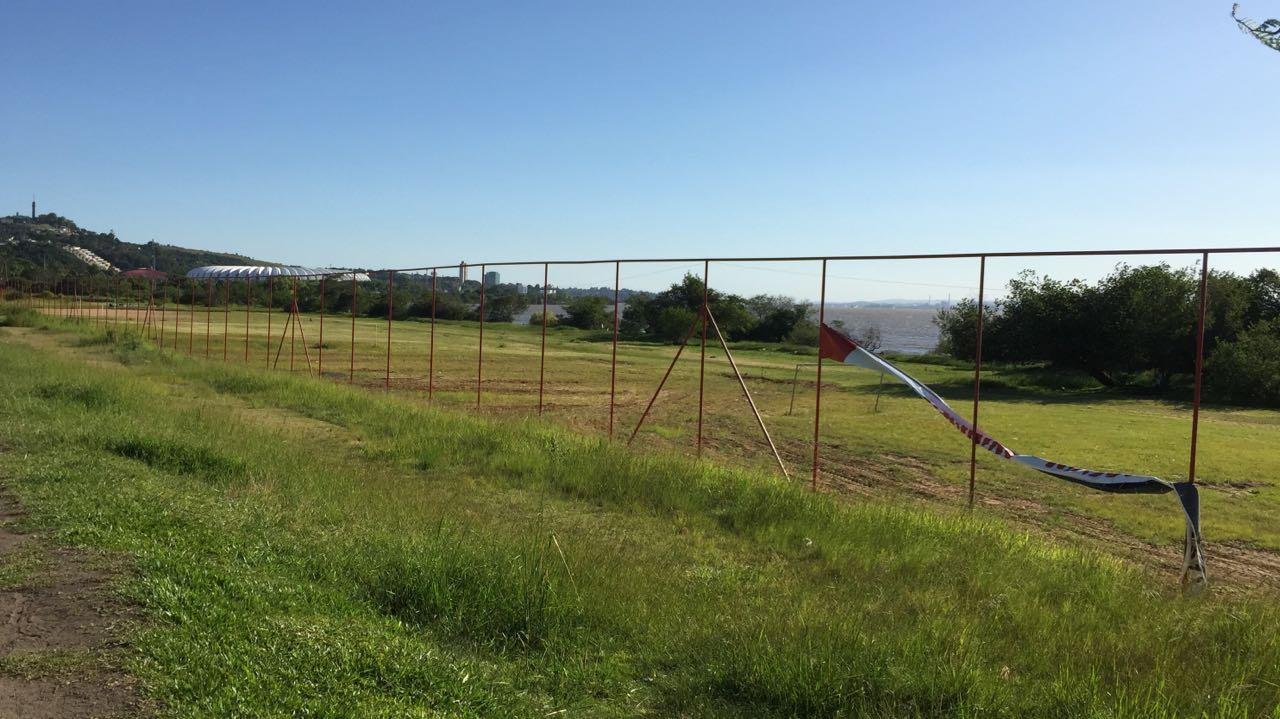 Cercamento de campos no Marinha do Brasil pode barrar acordo do Inter com a prefeitura
