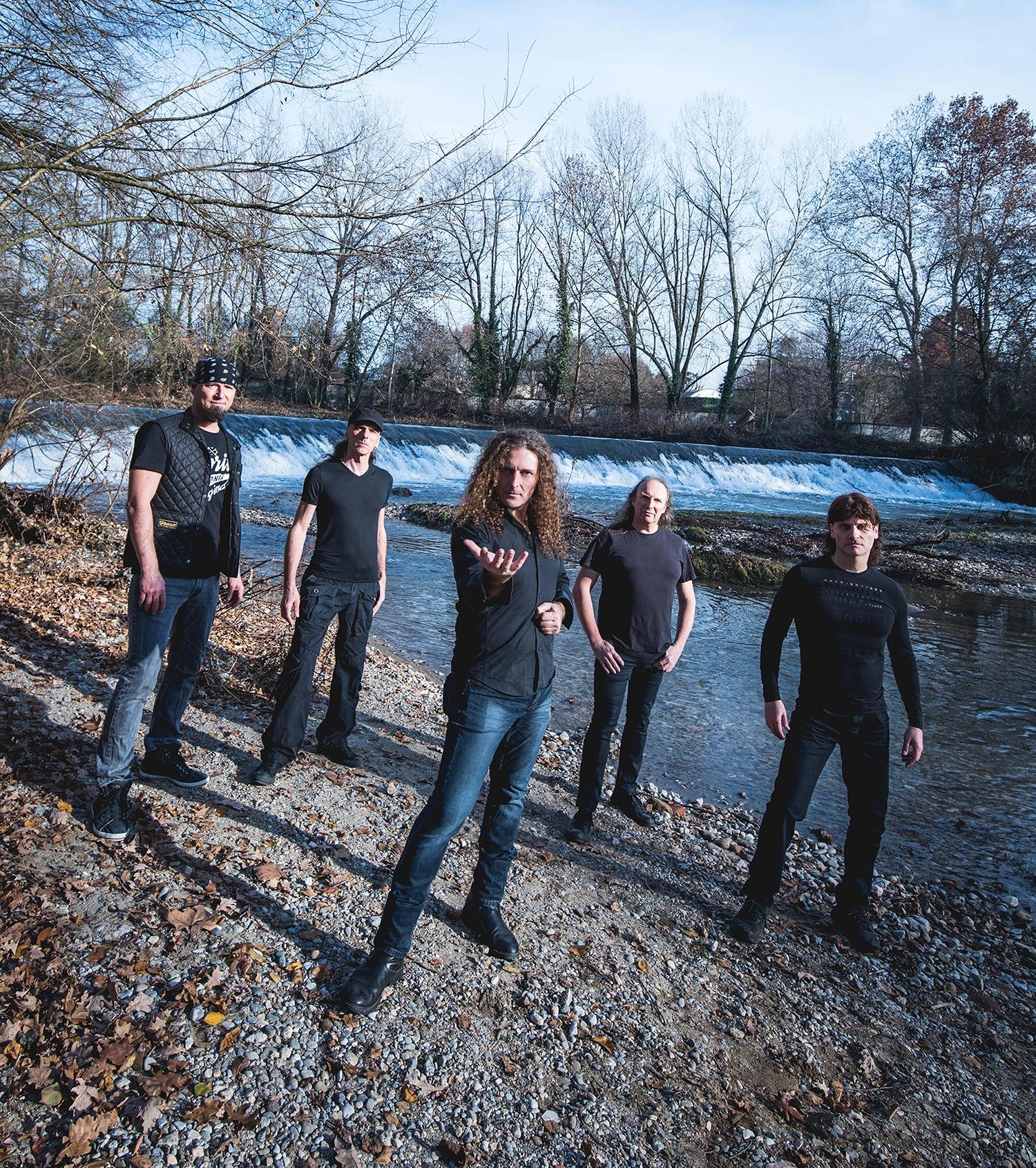 Grupo vai executar o executar o cl&aacute;ssico &ldquo;Symphony of Enchanted Lands&rdquo;, lan&ccedil;ado em 1998, na &iacute;ntegra