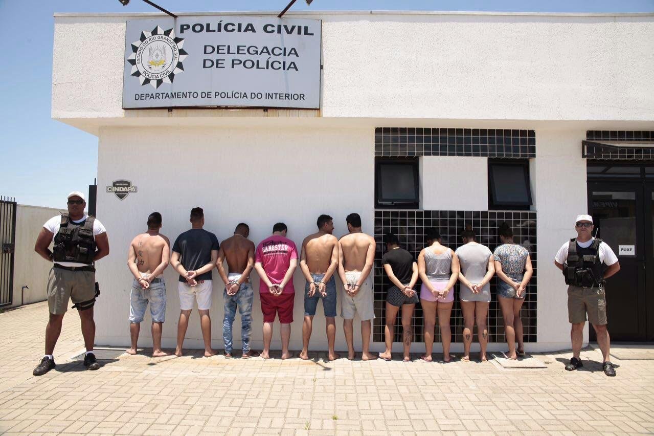 Dez pessoas foram detidas pela BM no balne&aacute;rio do Litoral Norte