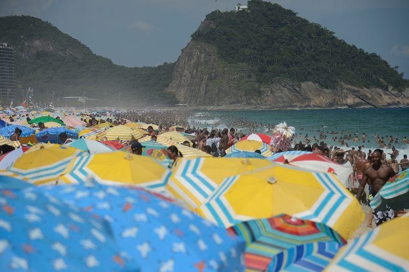 Brasil tem recorde de 6,6 milh&otilde;es de turistas estrangeiros em 2016