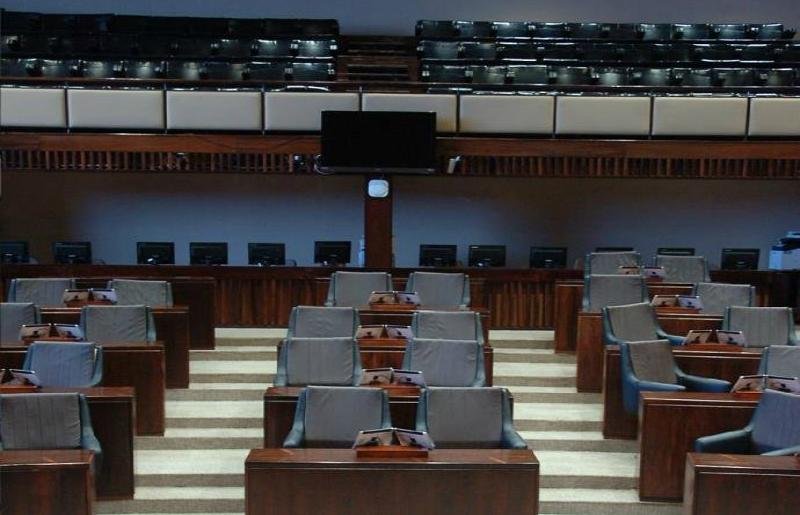 Governo trabalha com hip&oacute;tese de n&atilde;o convocar a Assembleia
