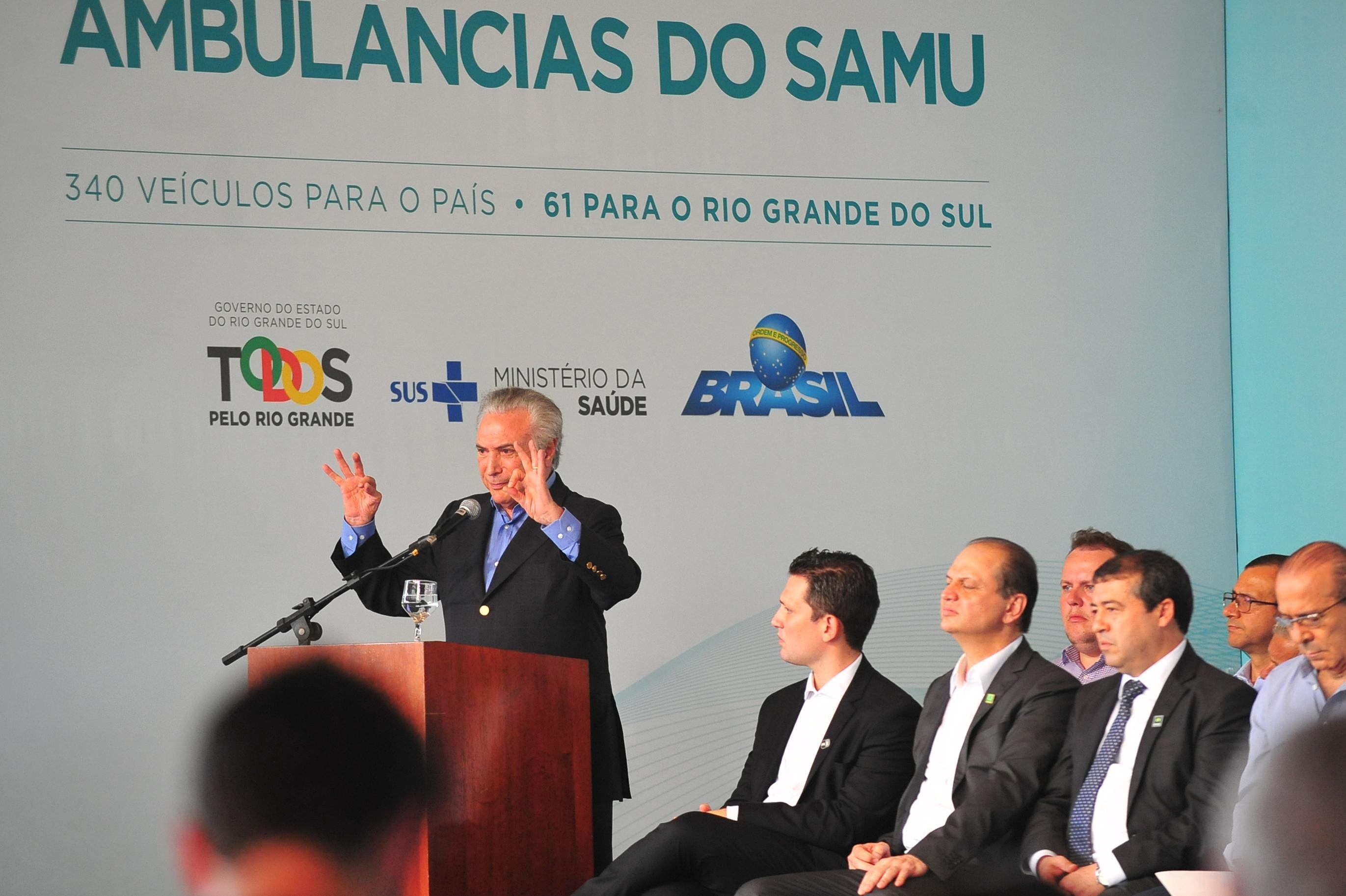No RS, Temer anuncia que quer encaminhar reforma tribut&aacute;ria
