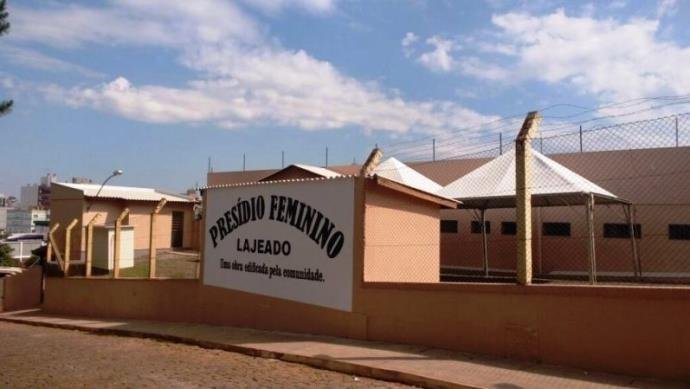 Ap&oacute;s pol&ecirc;micas, pres&iacute;dio feminino abre e recebe primeiras detentas em Lajeado