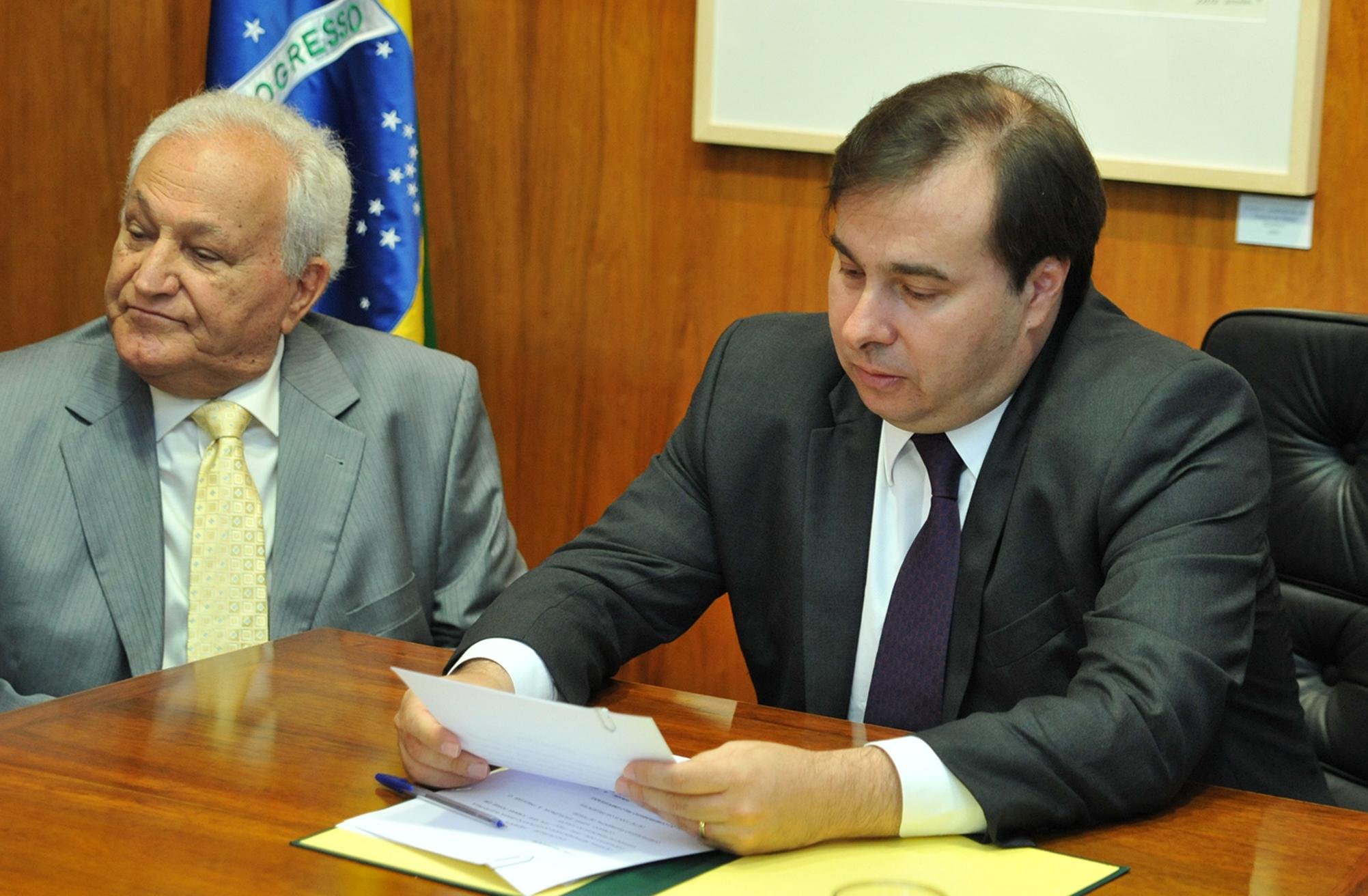 Maia est&aacute; no exerc&iacute;cio da Presid&ecirc;ncia da Rep&uacute;blica, j&aacute; que o presidente Michel Temer est&aacute; em Lisboa