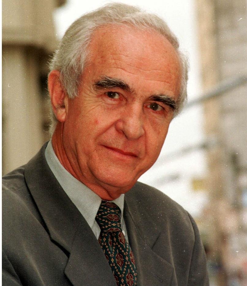Corpo do jornalista Adroaldo Streck ser&aacute; cremado em Porto Alegre
