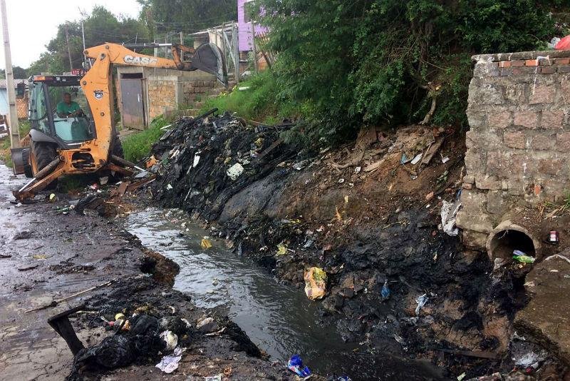 Opera&ccedil;&atilde;o combate crimes contra administra&ccedil;&atilde;o p&uacute;blica no DEP em Porto Alegre 