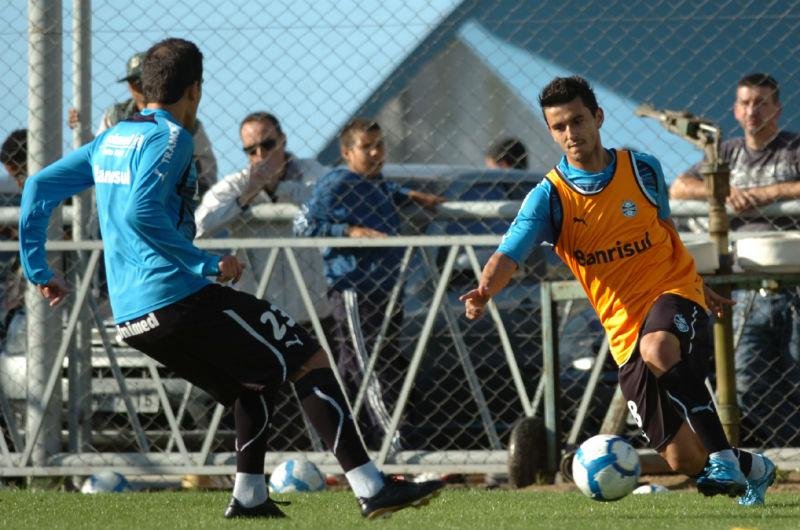 Uendel passou pelo Gr&ecirc;mio em 2010