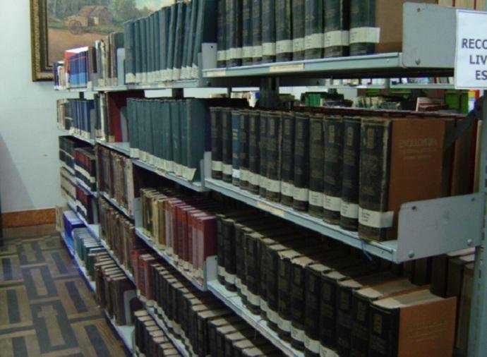 A recupera&ccedil;&atilde;o de uma s&eacute;rie de livros da BPE precisa de ajuda de interessados
