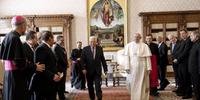Papa recebe Mahmud Abbas que inaugura embaixada palestina no Vaticano