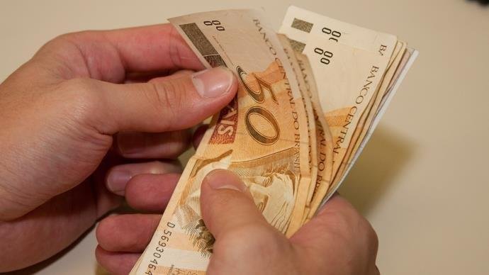 Em tr&ecirc;s anos, Brasil perde o equivalente a dois Paraguais em arrecada&ccedil;&atilde;o