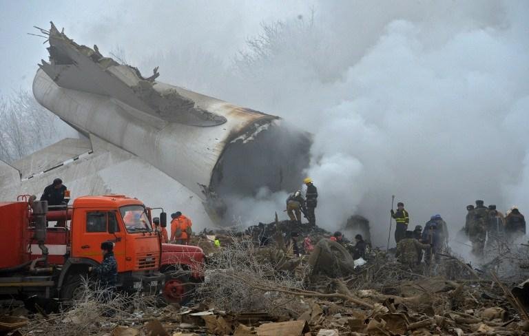 Queda de avi&atilde;o turco no Quirguist&atilde;o mata pelo menos 37 pessoas 