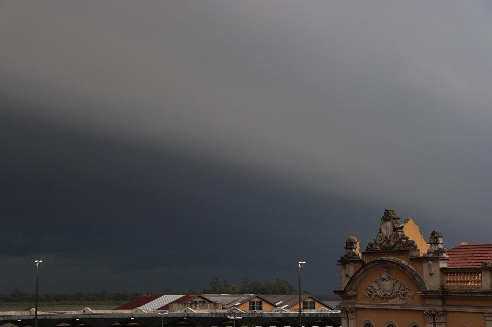 RS ter&aacute; tempo inst&aacute;vel nesta ter&ccedil;a-feira