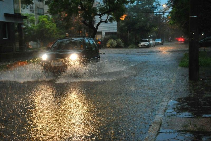 Temporal no Rio Grande do Sul causou falta de luz