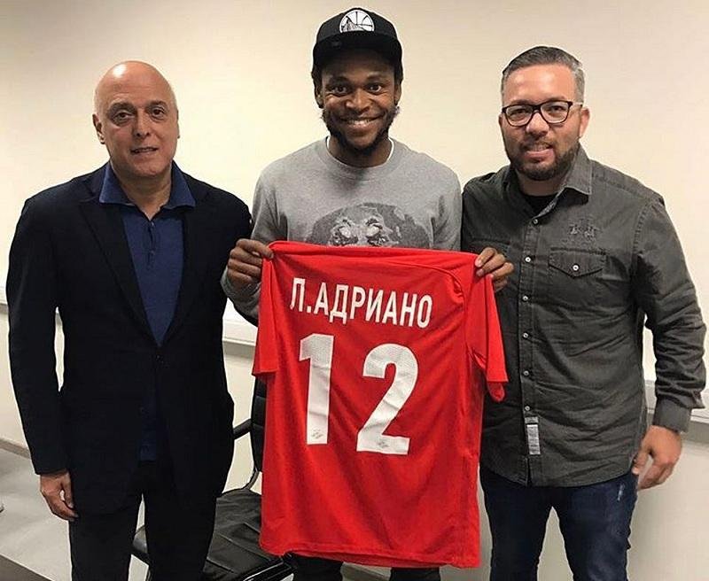 Atacante foi campe&atilde;o mundial pelo Inter e tamb&eacute;m fez sucesso na Ucr&acirc;nia