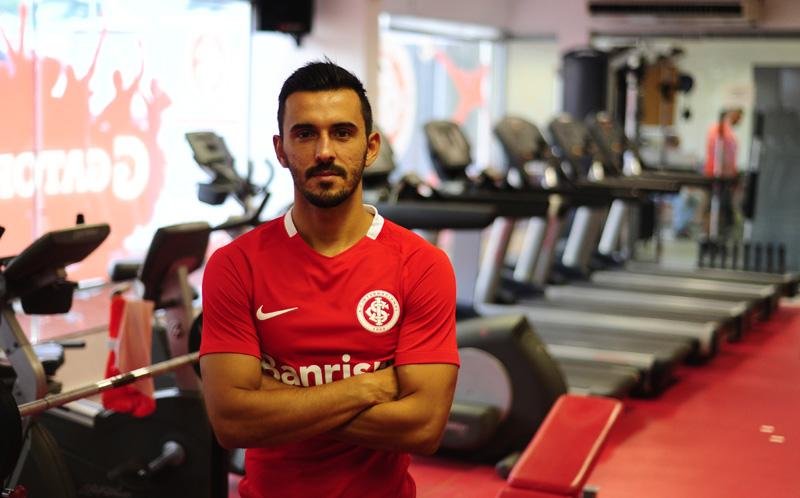 Inter oficializa contrata&ccedil;&atilde;o de Uendel 
