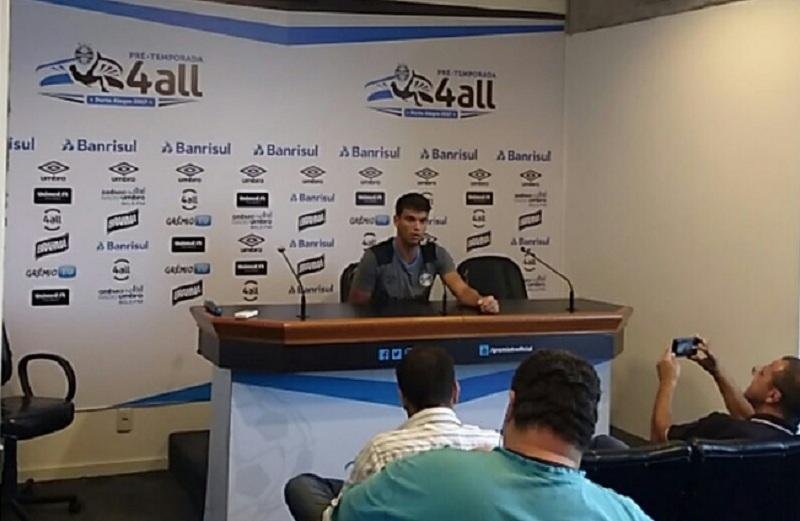 Foco inicial do Gr&ecirc;mio &eacute; conquistar Gauch&atilde;o, projeta Thyere