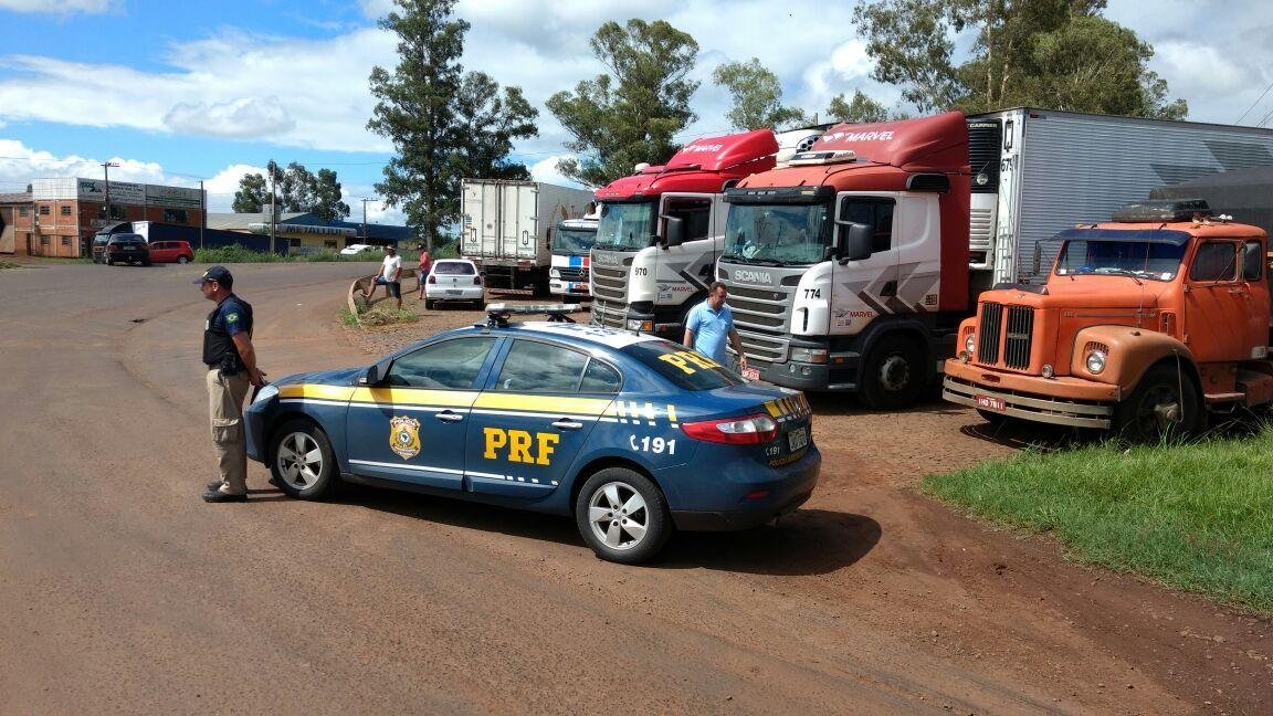 Caminhoneiros protestam nos seguintes trechos nesta ter&ccedil;a-feira