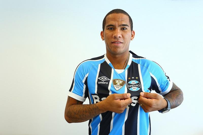 Jael foi o quarto refor&ccedil;o anunciado pelo Gr&ecirc;mio
