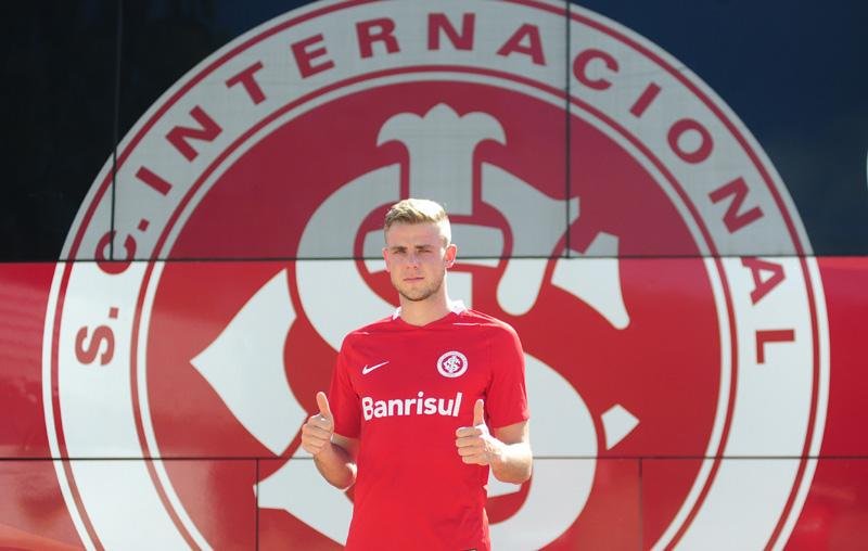 Inter conclui negocia&ccedil;&otilde;es com Klaus 