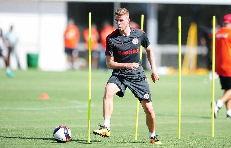 Klaus realizou primeiro treino com companheiros no Inter