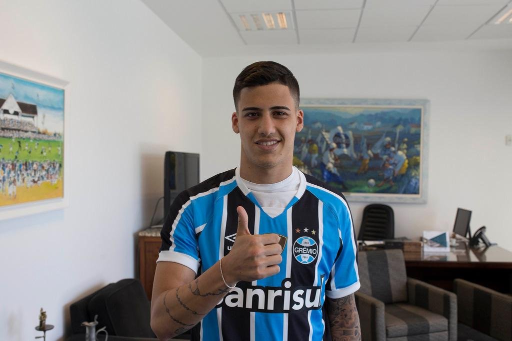 Gr&ecirc;mio confirmou contrata&ccedil;&atilde;o de Da Silva