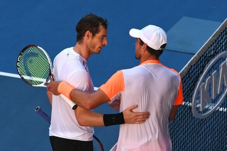 Andy Murray foi eliminado pelo alem&atilde;o Mischa Zverev na Austr&aacute;lia