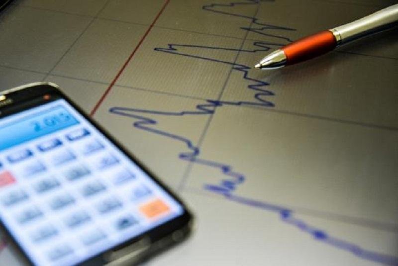 Mercado prev&ecirc; infla&ccedil;&atilde;o de 4,7% e Selic em 9,5% em 2017