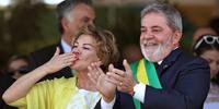 Ex-presidente Lula está acompanhando a esposa na UTI do hospital Sírio-Libanês