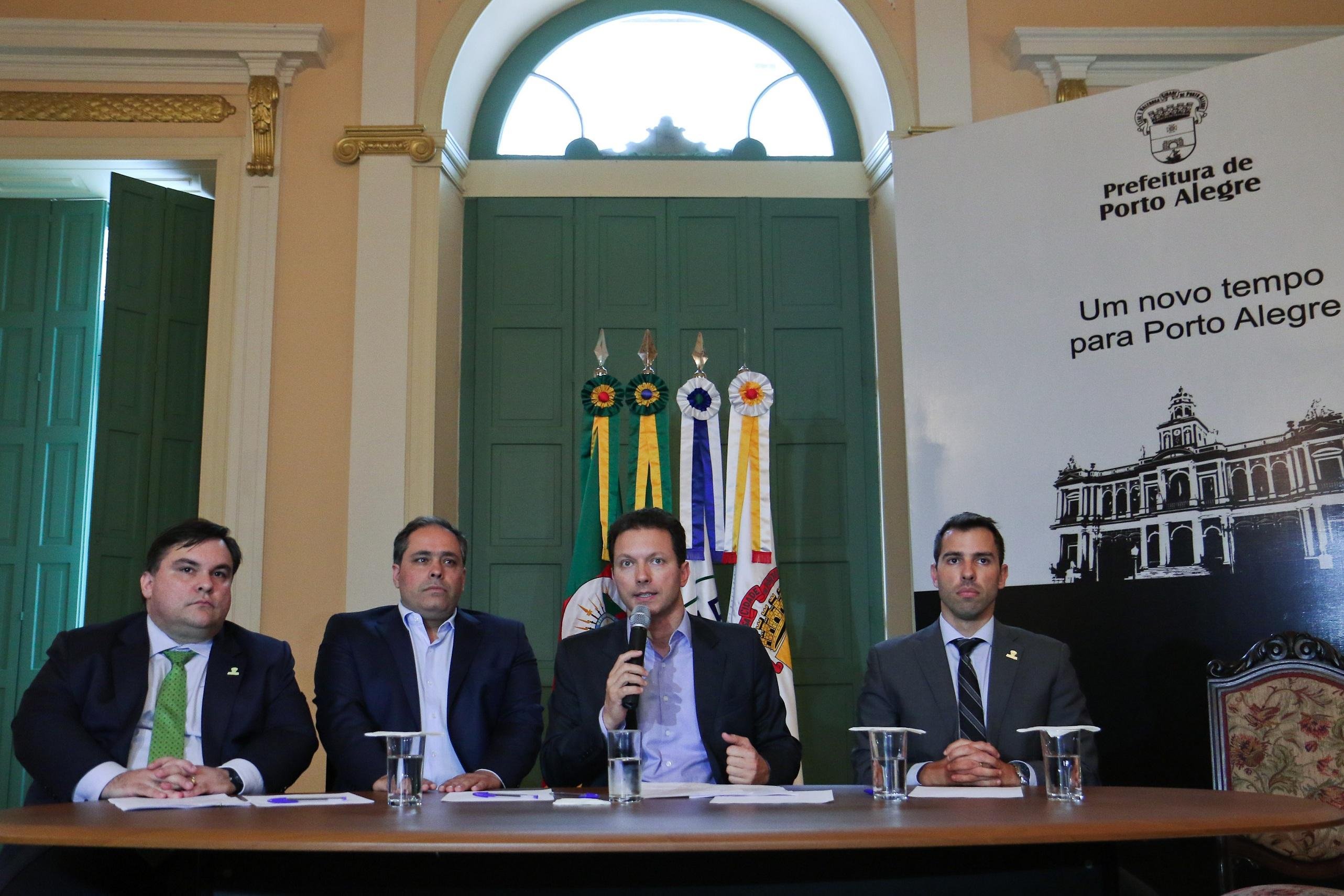 Atraso de sal&aacute;rios na prefeitura de Porto Alegre poder&aacute; ser constante at&eacute; 2018