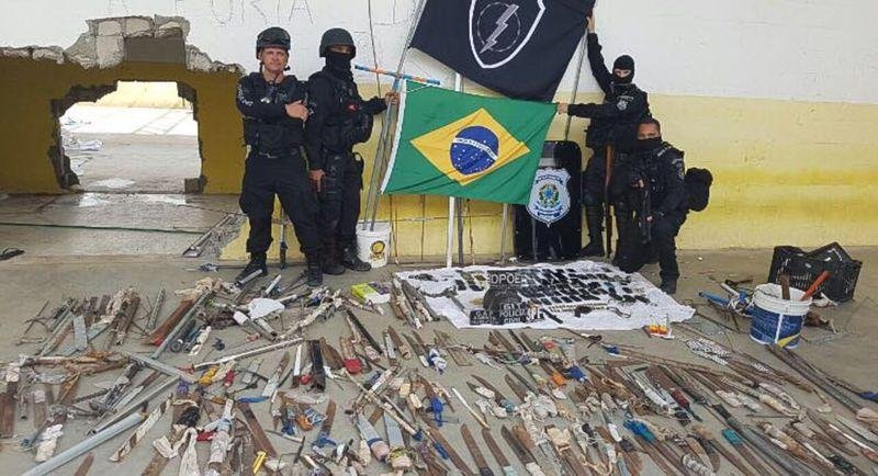 Bandeiras do Brasil e do Rio Grande do Norte foram hasteadas no pres&iacute;dio