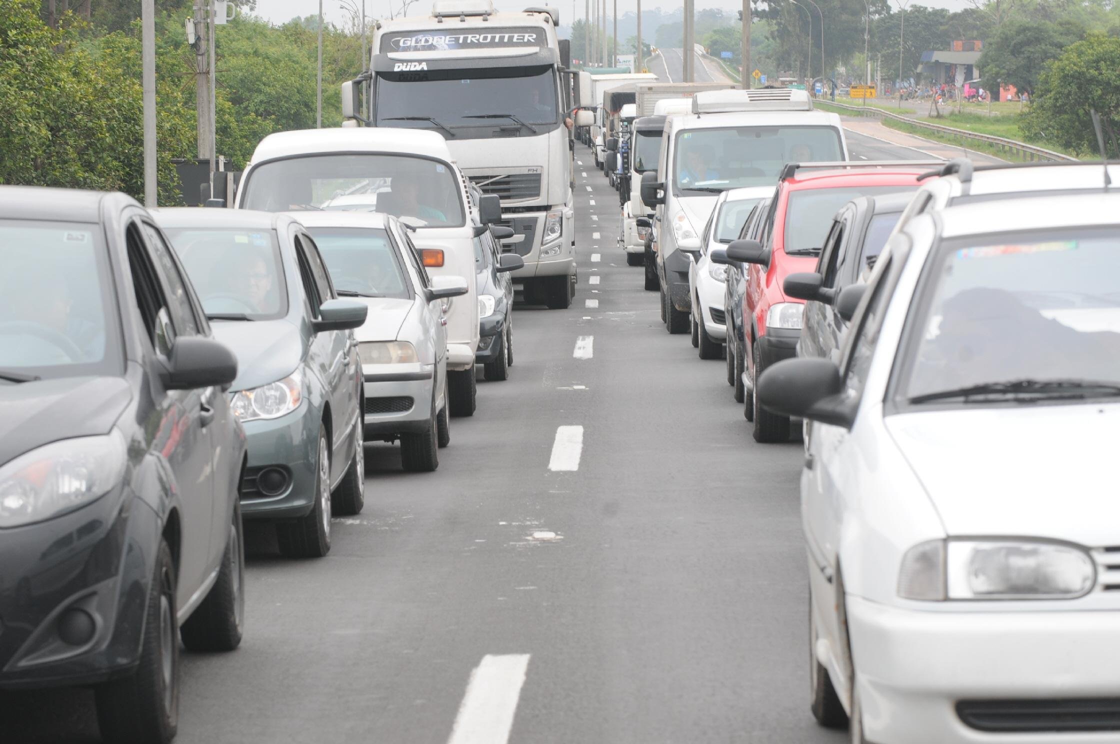 Maioria dos motoristas ga&uacute;chos deixou para pagar IPVA a partir de fevereiro