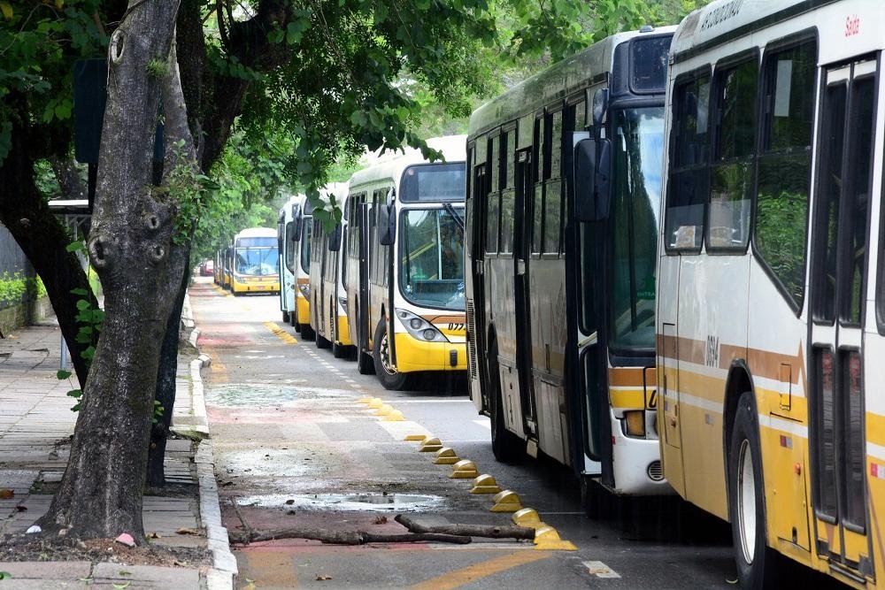 Rodovi&aacute;rios alertam popula&ccedil;&atilde;o sobre poss&iacute;veis transtornos 