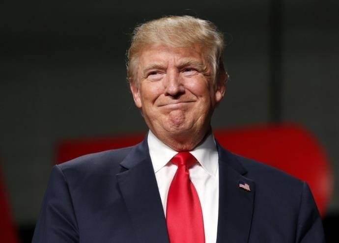 Trump manter&aacute; prote&ccedil;&atilde;o a LGBTs no &acirc;mbito trabalhista