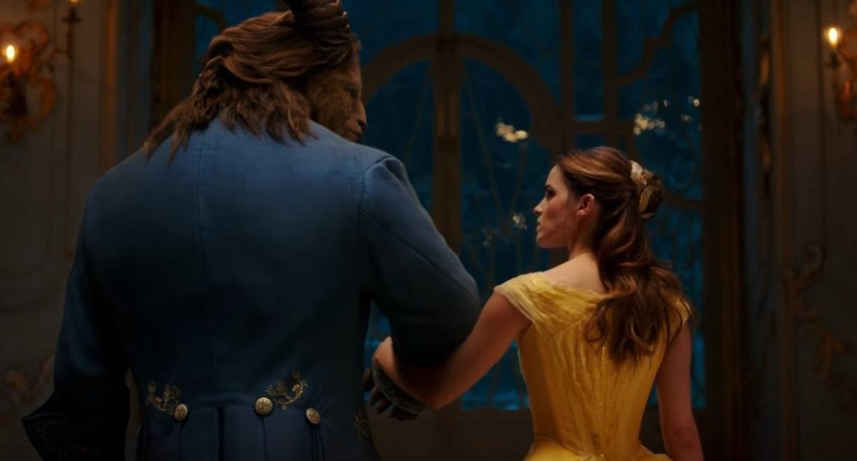 Emma Watson protagoniza live-action "A Bela e a Fera" ao lado de Dan Stevens
