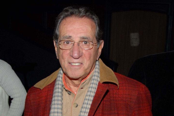 Ele interpretou o agente do FBI Frank Cubitoso no seriado da HBO