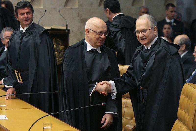 C&aacute;rmen L&uacute;cia oficializa transfer&ecirc;ncia de Fachin para 2&ordf; turma do STF
